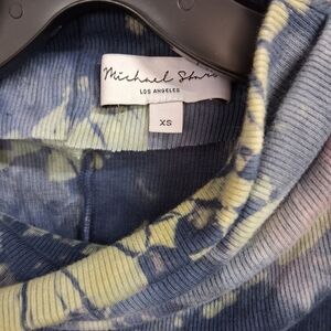 Michael Stars Blue and Yellow Tie-Dye Turtleneck
